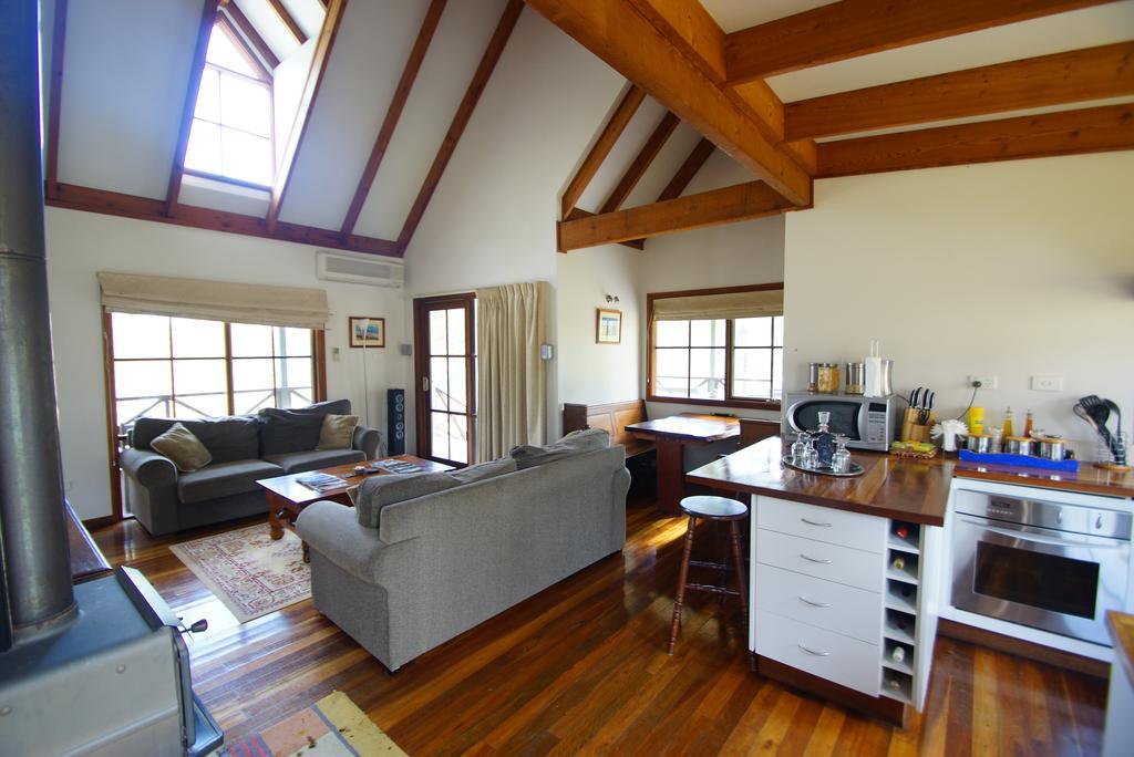 Manzanilla Ridge Lodge Rothbury