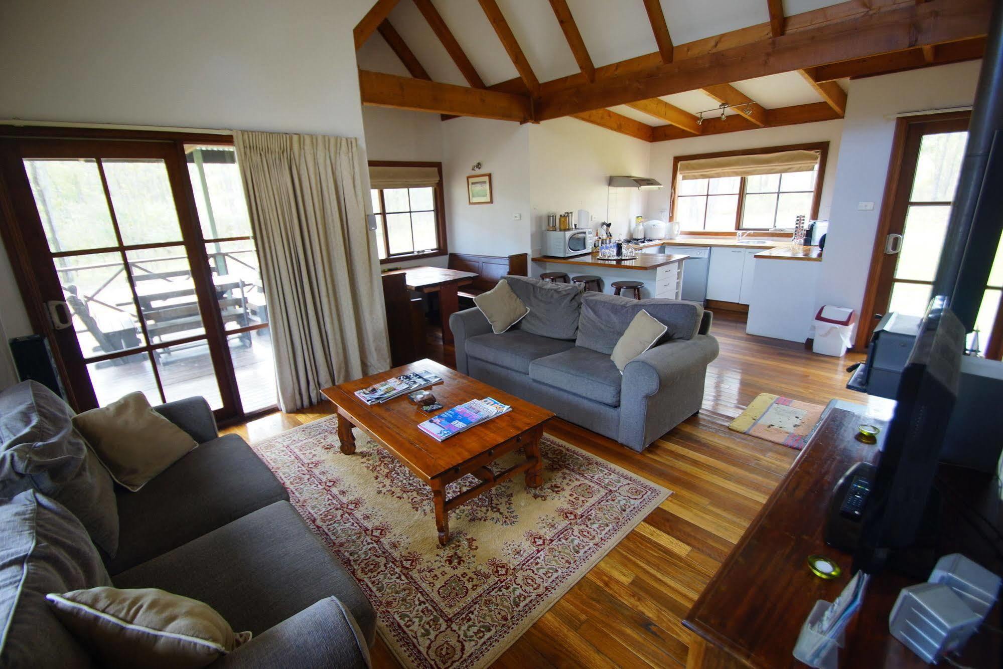 Manzanilla Ridge Lodge Rothbury
