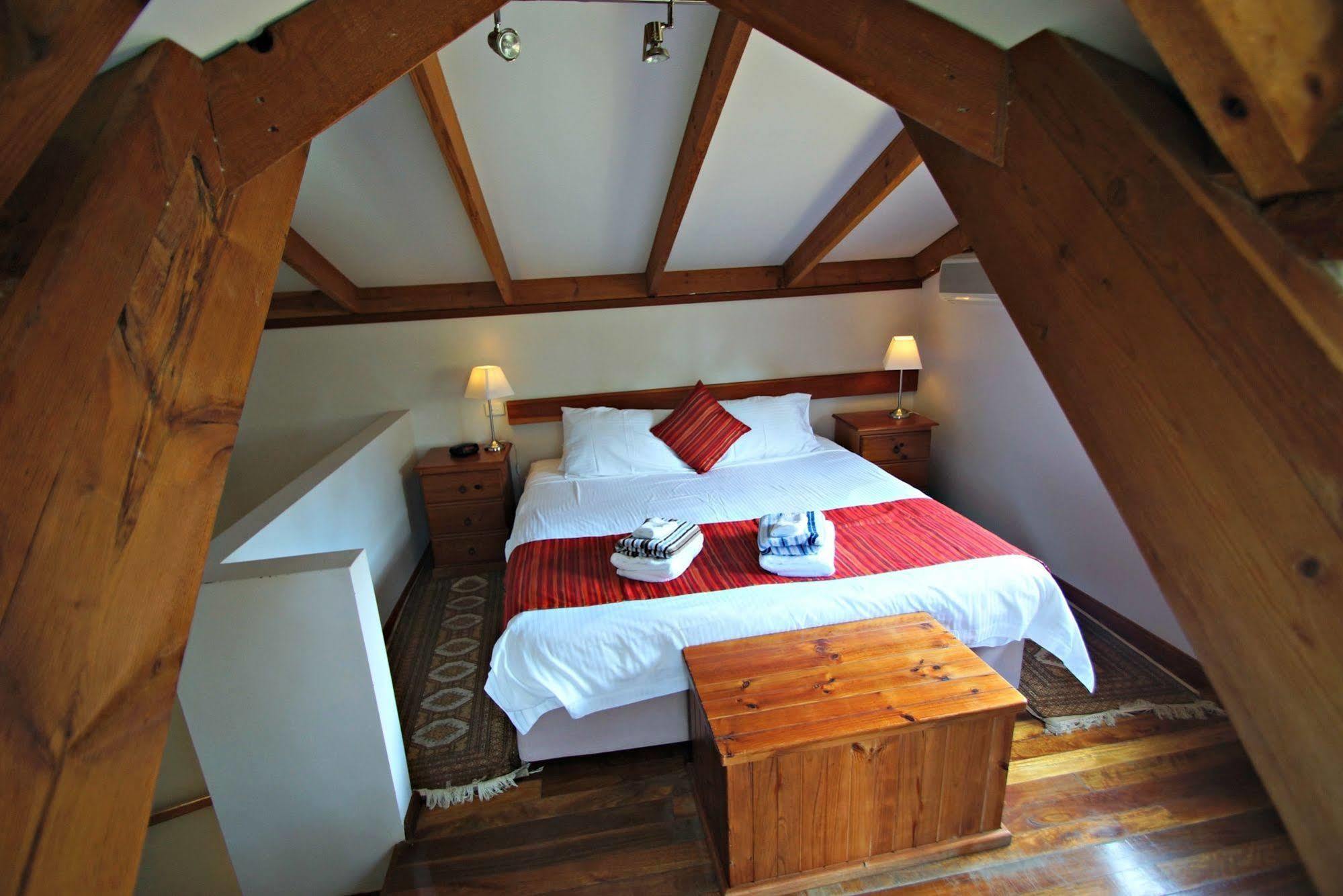 Lodge Manzanilla Ridge *